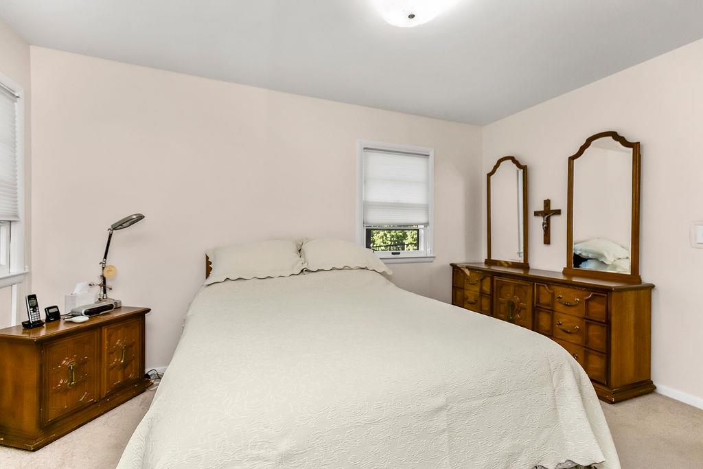 7719 Howe Drive Property Photo 9