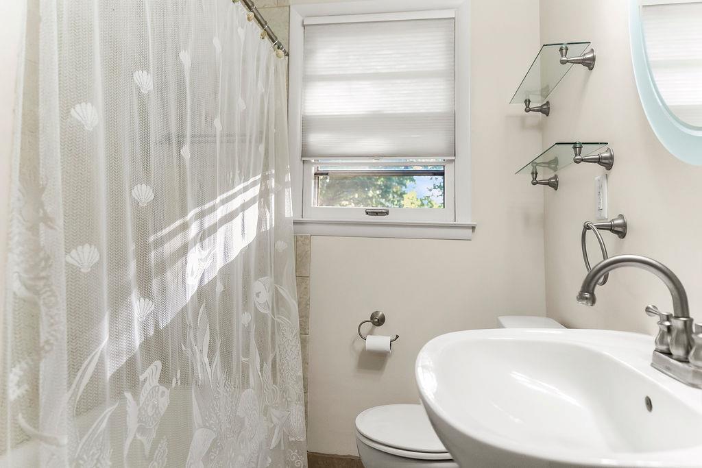 7719 Howe Drive Property Photo 13