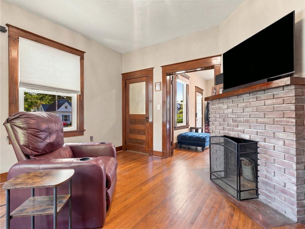 504 N College Street Property Photo 7