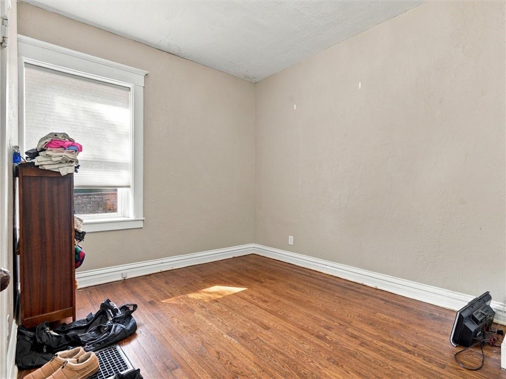 504 N College Street Property Photo 29