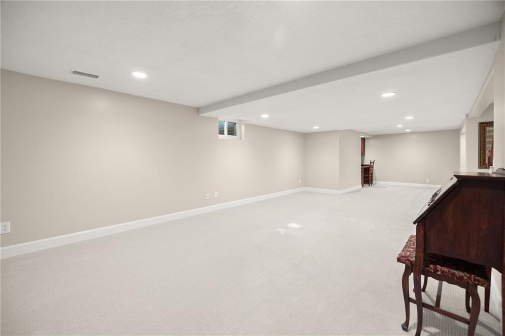 7812 W 100th Terrace Property Photo 30