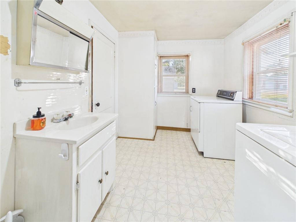 108 S Lee Street Property Photo 25