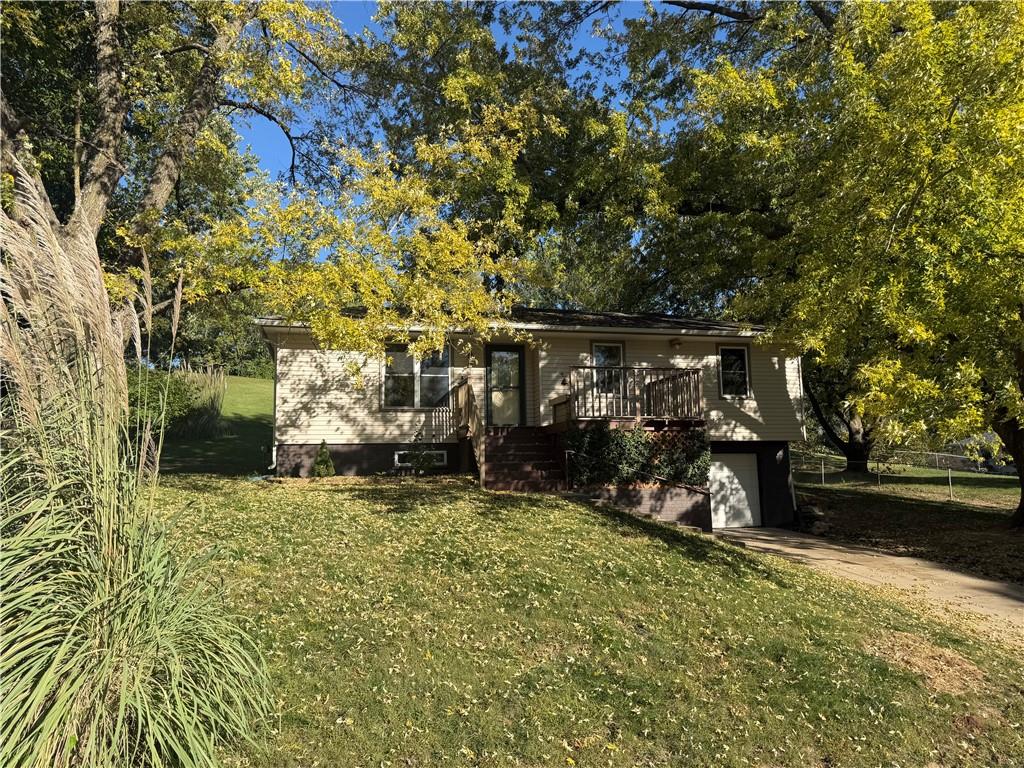 5605 South 14th Street Property Photo 3