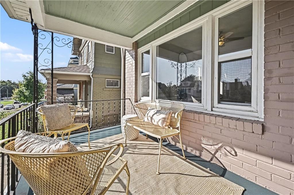 3016 Agnes Avenue Property Photo 4