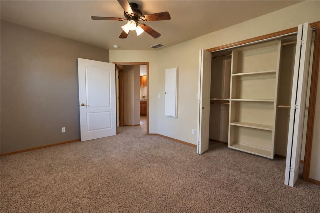1403 E 13th Street Property Photo 12