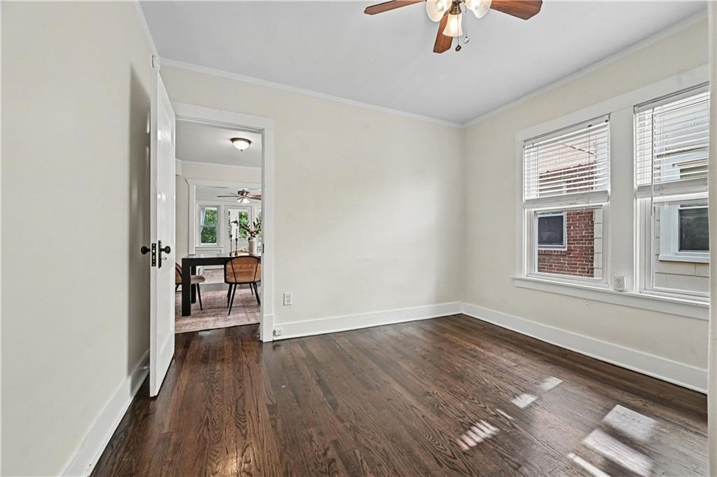 5129 Wyandotte Street Property Photo 18