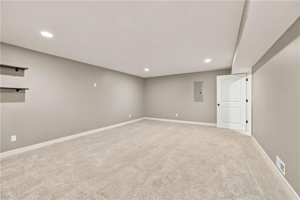 27319 E Sycamore Street Property Photo 19