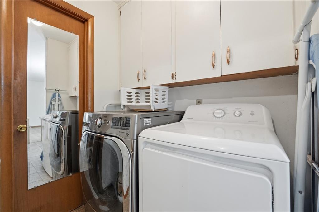 1700 Ne 67th Place Property Photo 19