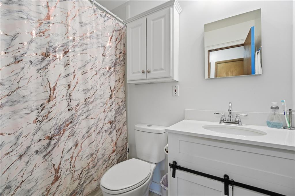 1700 Ne 67th Place Property Photo 34