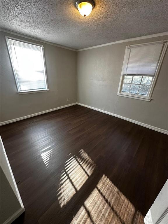1177 E 65th Street Property Photo 12
