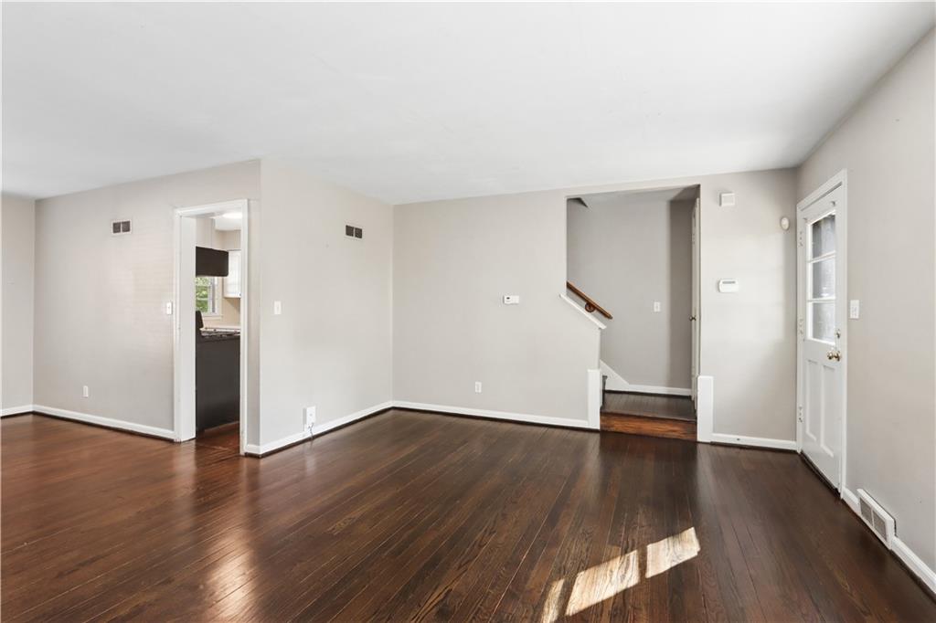 7533 Wyoming Street Property Photo 5