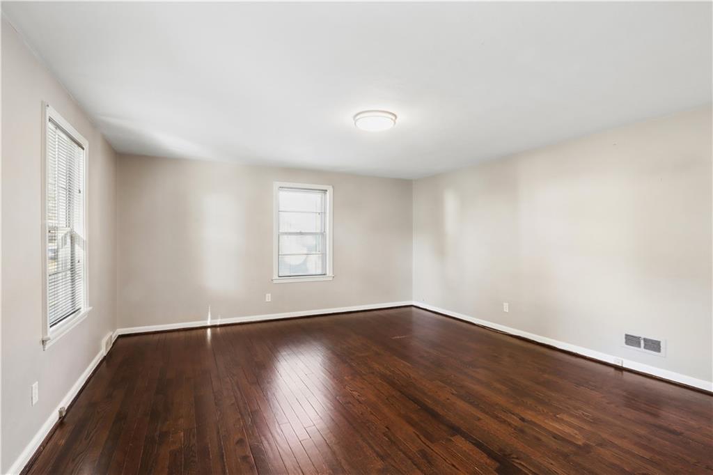 7533 Wyoming Street Property Photo 12