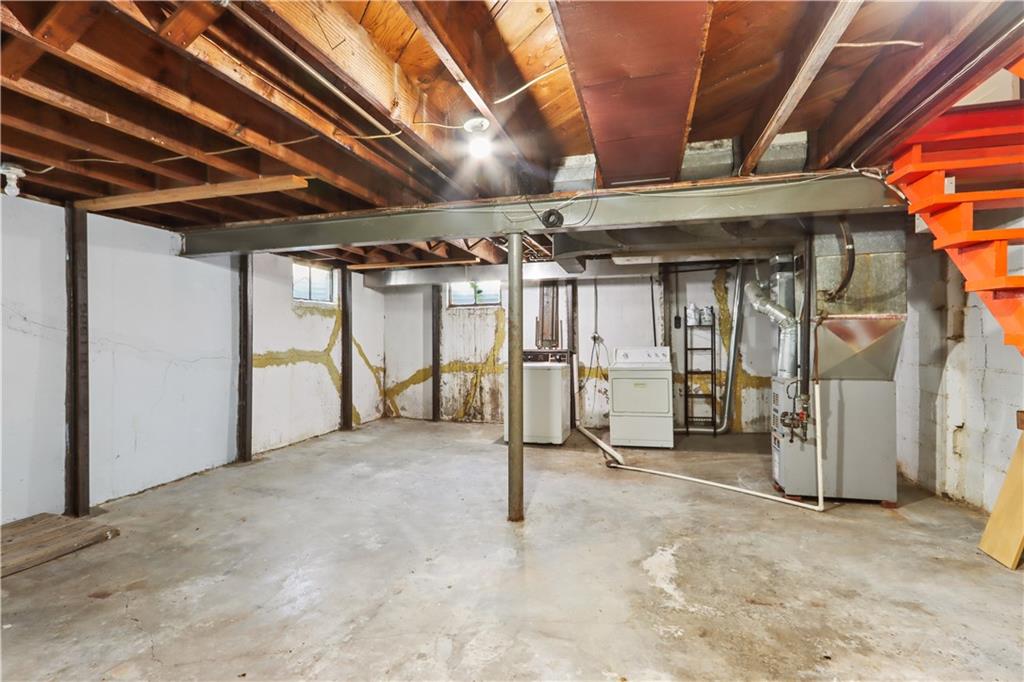 7533 Wyoming Street Property Photo 13