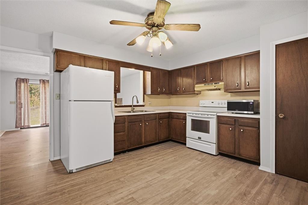 5538 Webster Avenue Property Photo 7