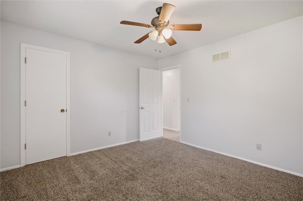5538 Webster Avenue Property Photo 17
