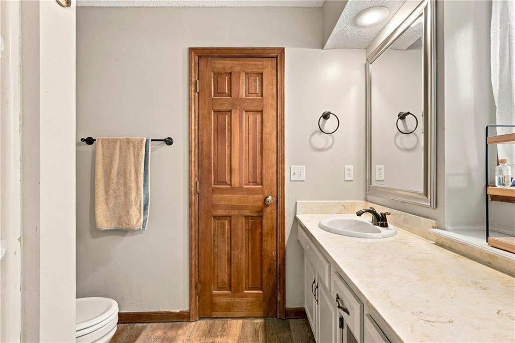11169 Benson Street Property Photo 17