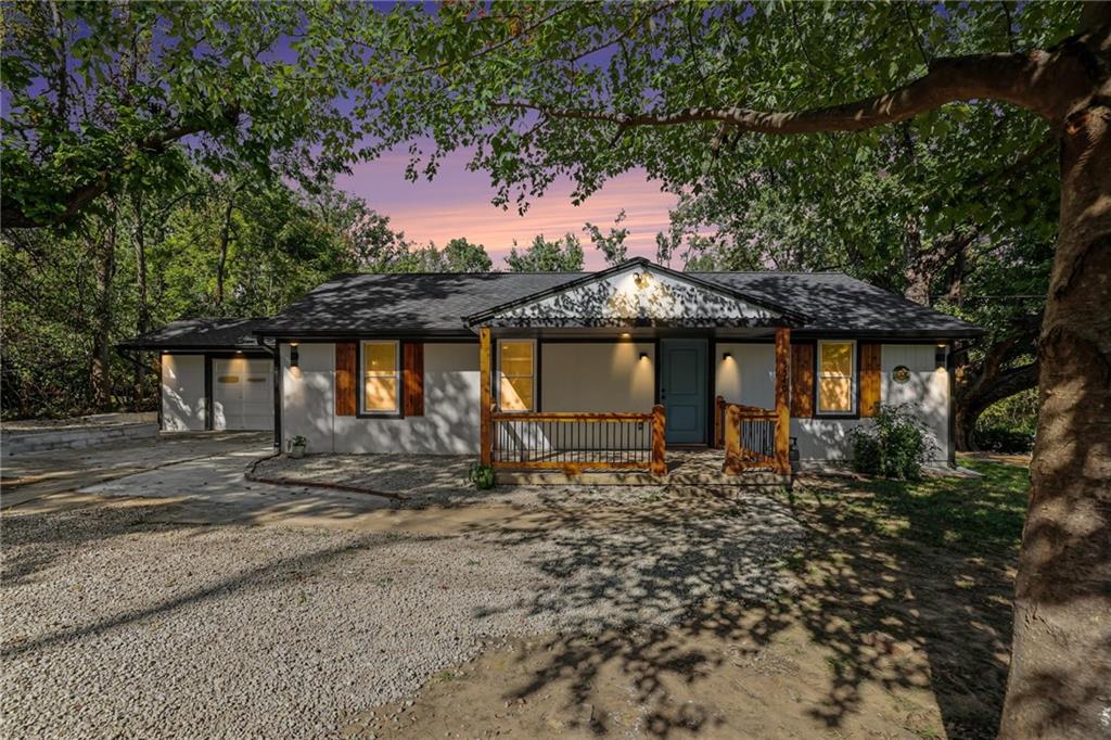 5540 Lafayette Avenue Property Photo 1
