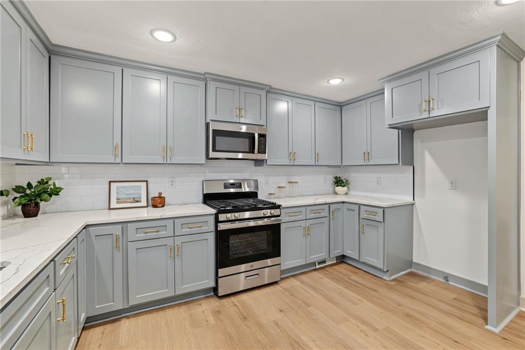 5540 Lafayette Avenue Property Photo 11