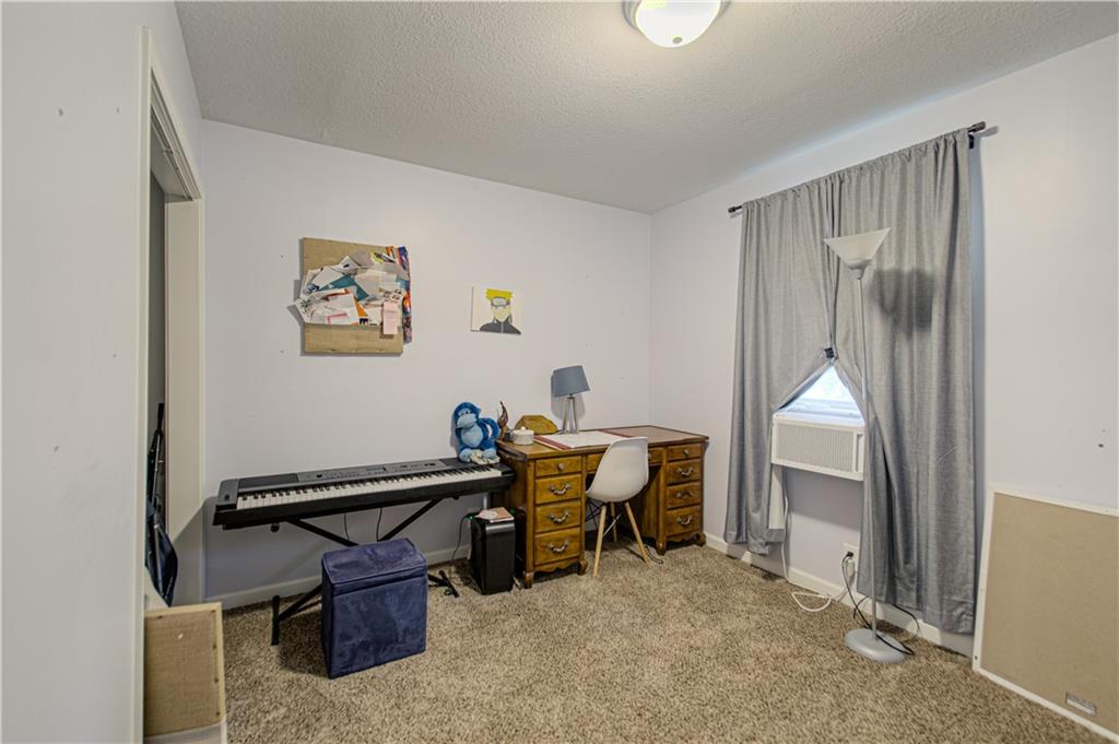 8003 Charlotte Street Property Photo 21