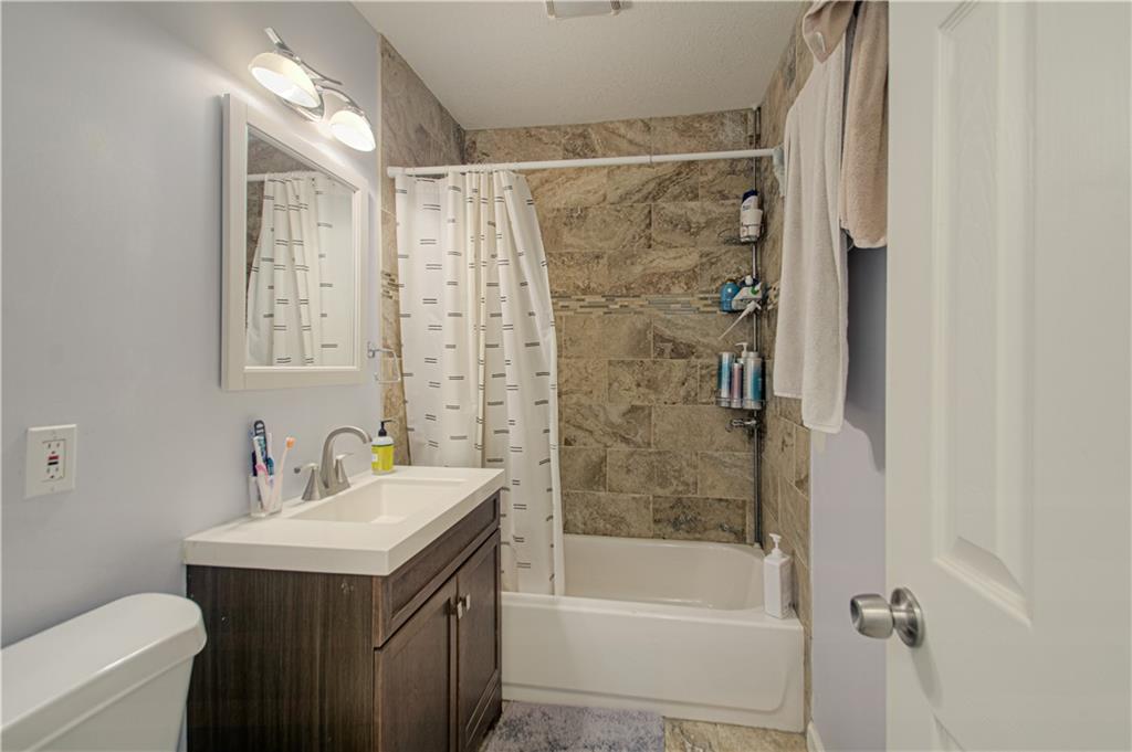 8003 Charlotte Street Property Photo 22