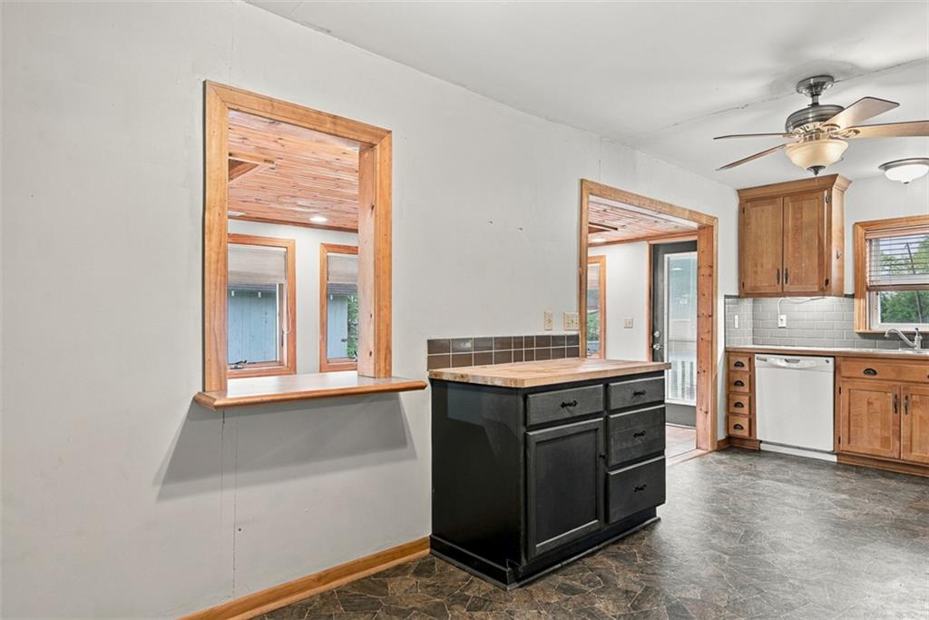 414 Elm Street Property Photo 10