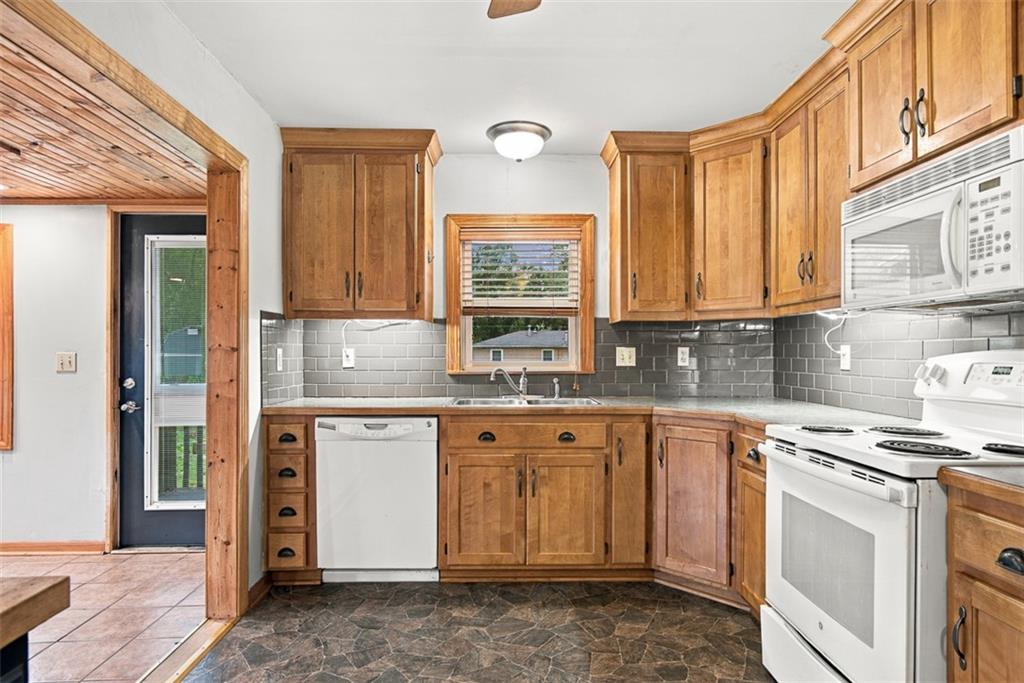 414 Elm Street Property Photo 11