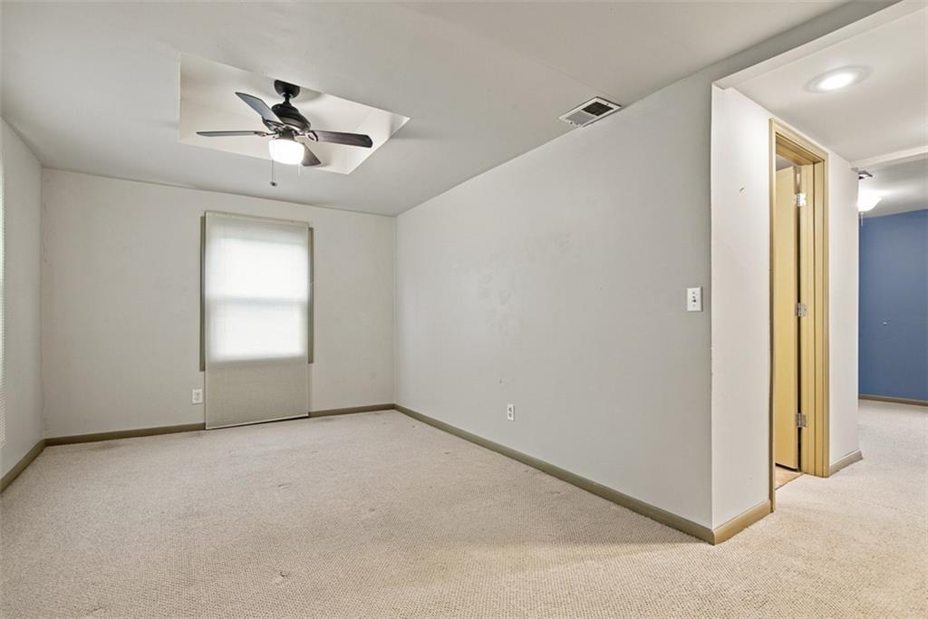 414 Elm Street Property Photo 18