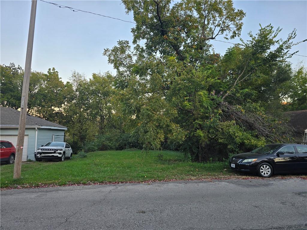 3225 Elmwood Avenue Property Photo 2