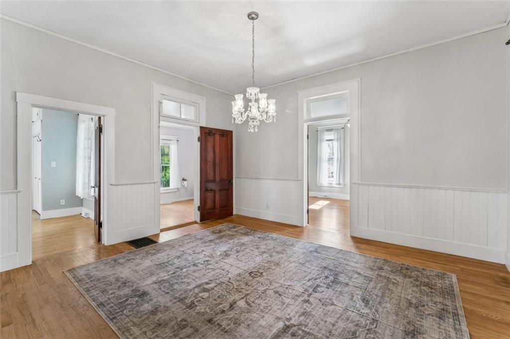 1619 State Street Property Photo 10