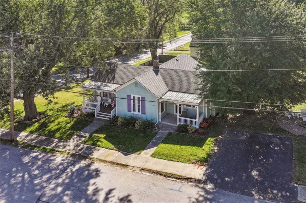 1619 State Street Property Photo 36