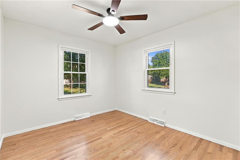 15401 E 36th Street Property Photo 21