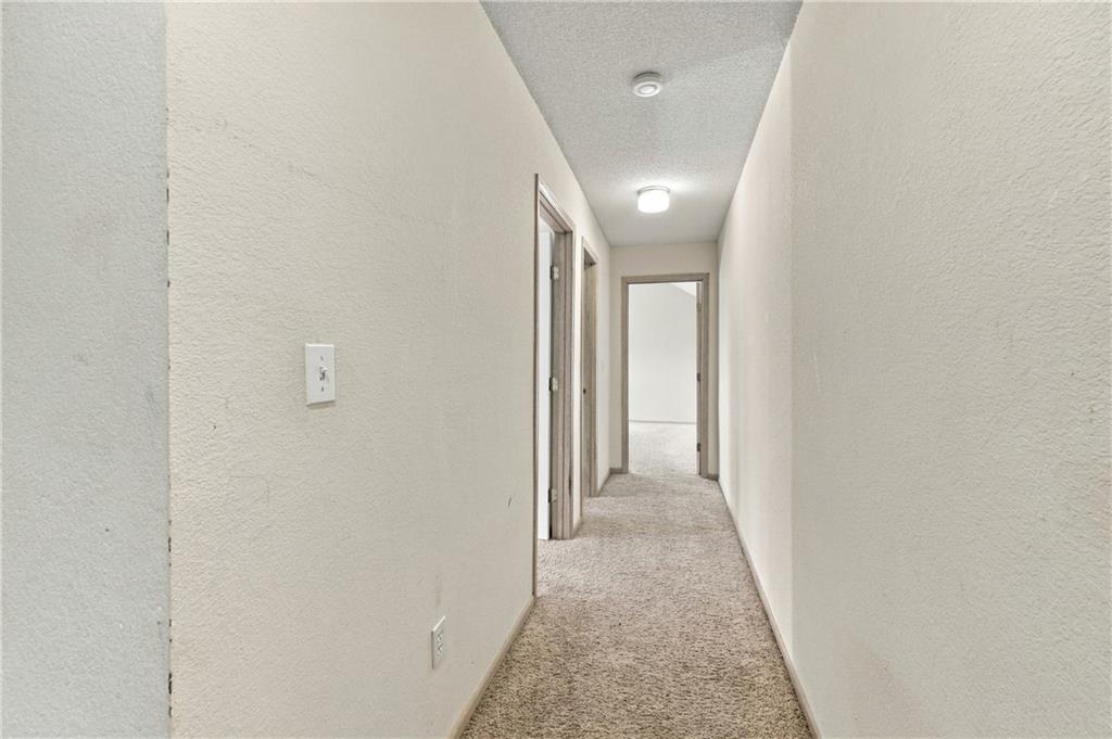 15521 E 48th Street Property Photo 7