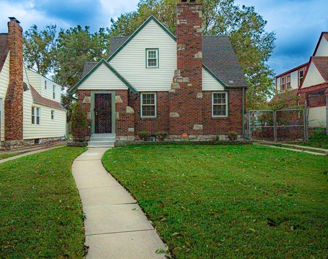 2305 E. Meyer Boulevard Property Photo 1