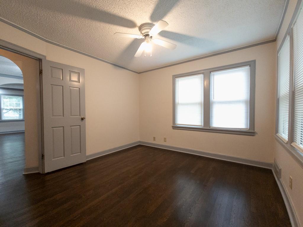 2305 E. Meyer Boulevard Property Photo 17
