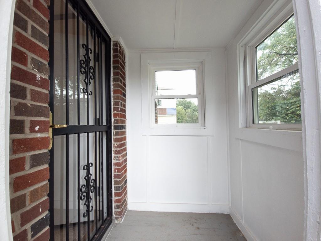 2305 E. Meyer Boulevard Property Photo 64