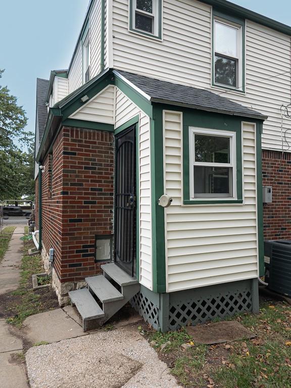 2305 E. Meyer Boulevard Property Photo 73