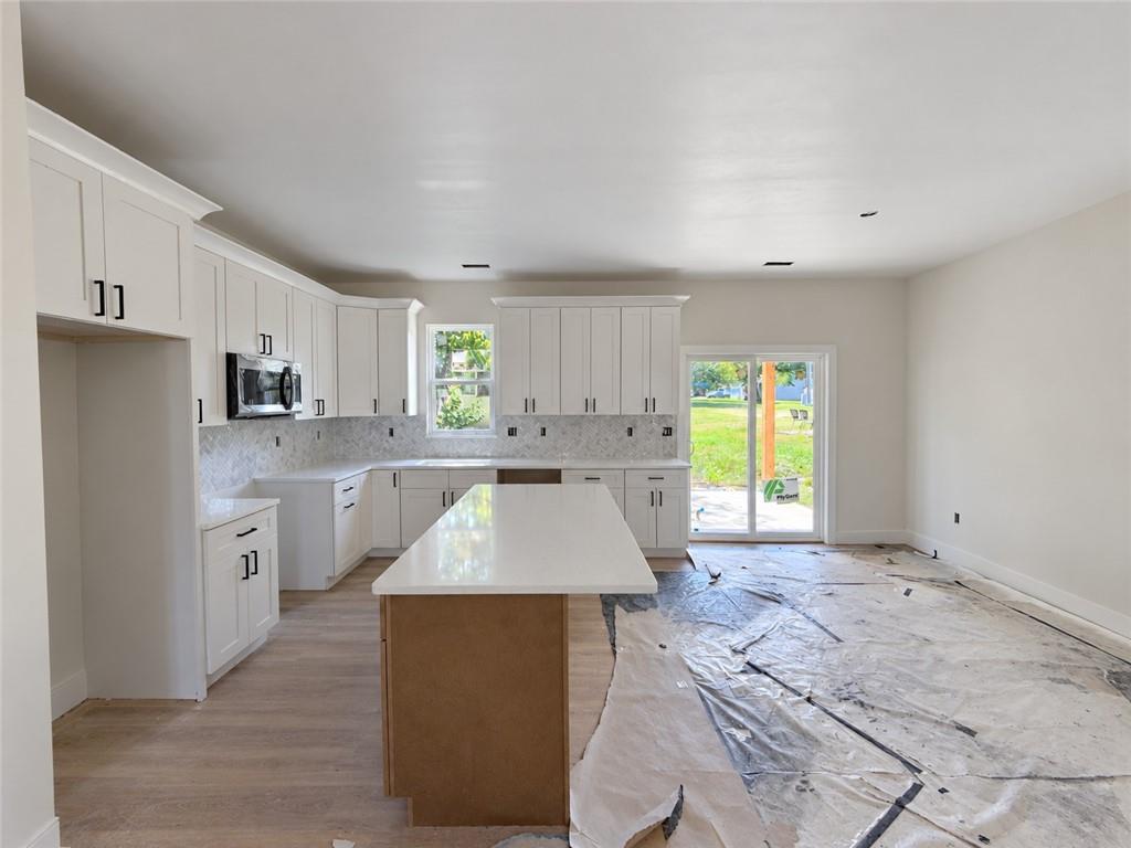 105 W Morgan Street Property Photo 3