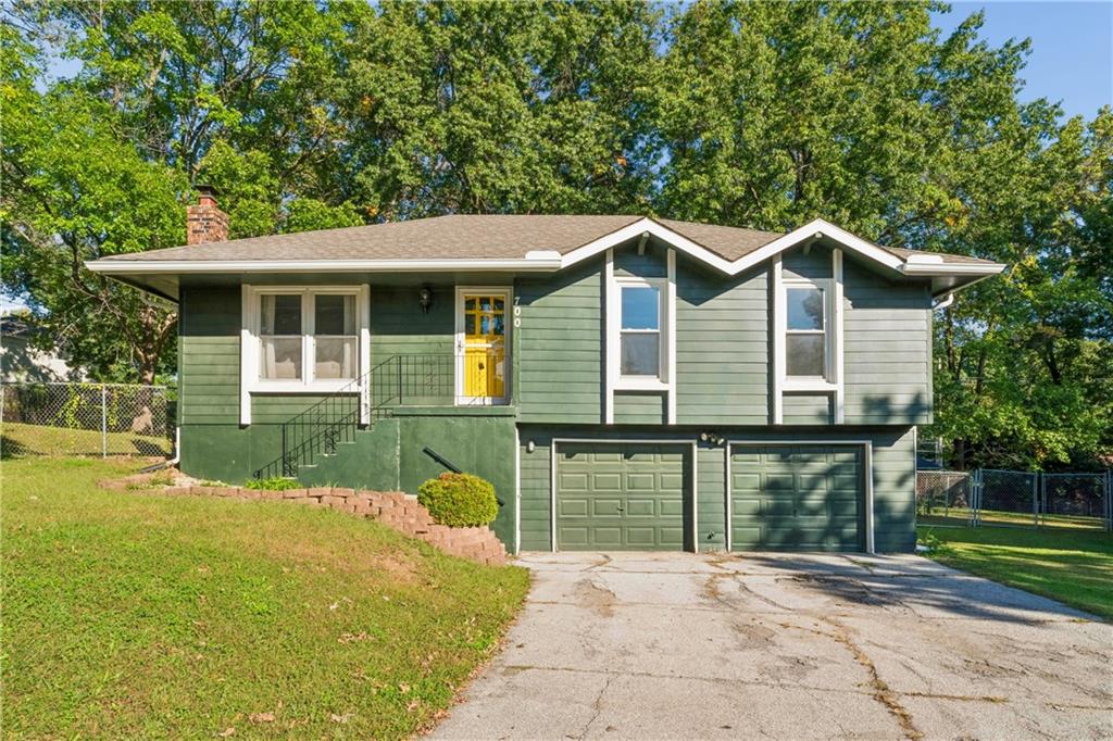 700 Ne 55th Street Property Photo 1