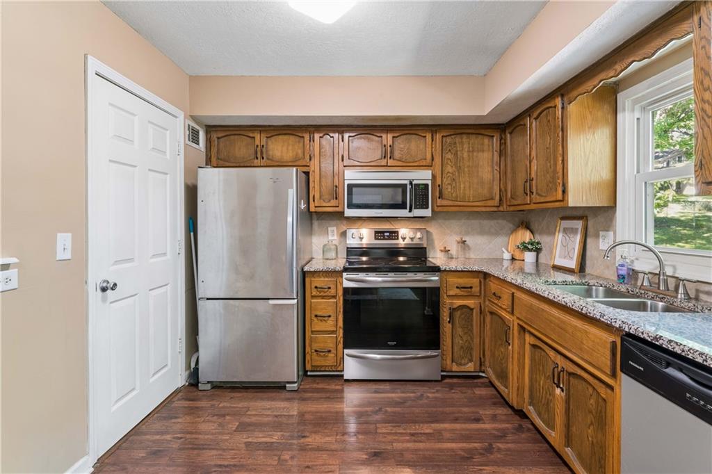 700 Ne 55th Street Property Photo 13