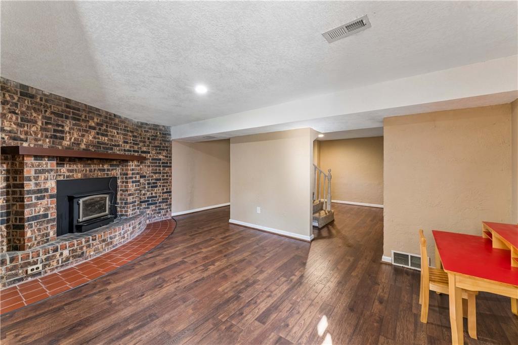 700 Ne 55th Street Property Photo 33