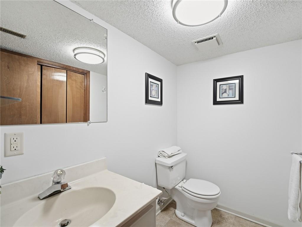 2008 Joy Street Property Photo 26
