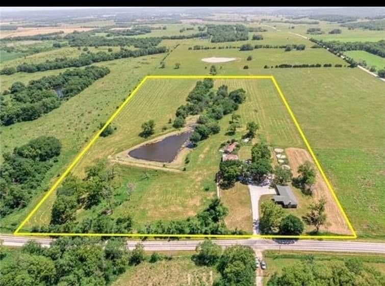 11137 W 200 Road Property Photo 1