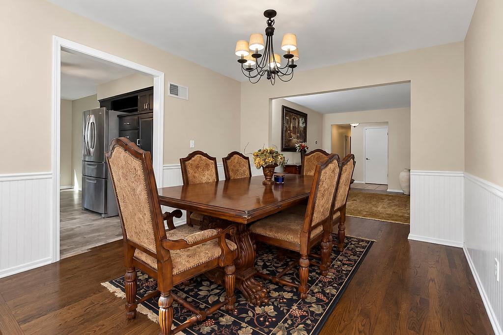 8148 Nw Twin Oaks Drive Property Photo 5