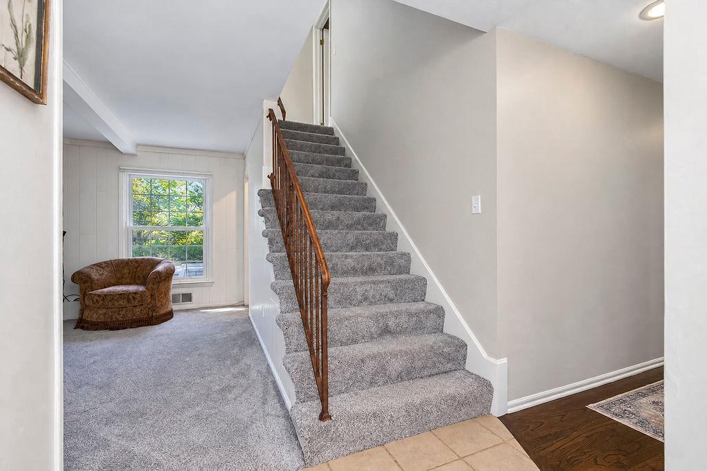 8148 Nw Twin Oaks Drive Property Photo 7