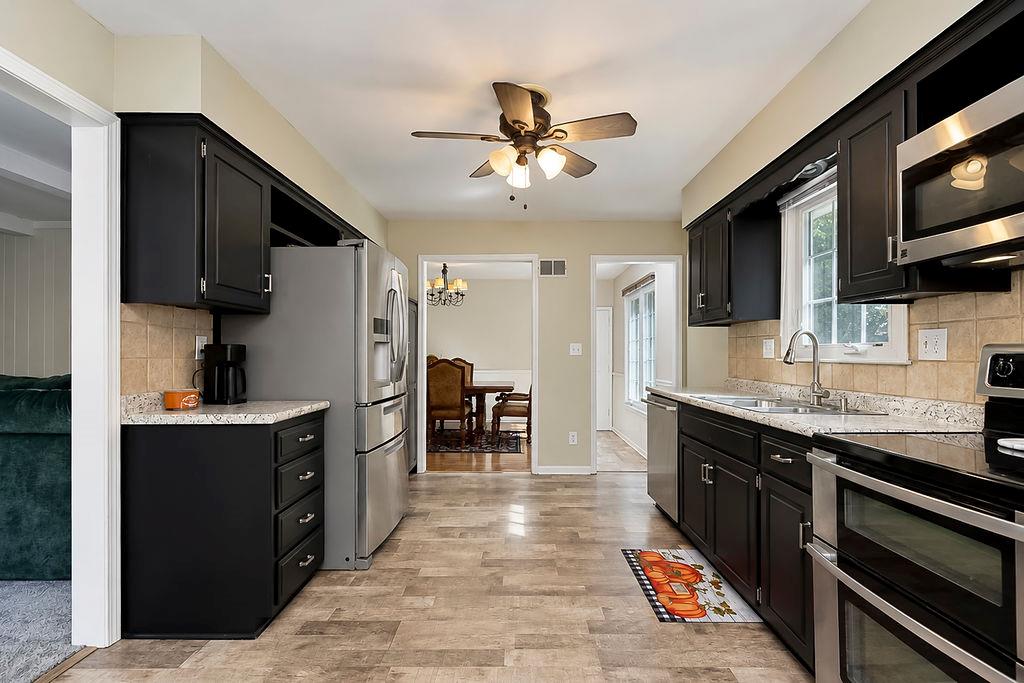 8148 Nw Twin Oaks Drive Property Photo 14