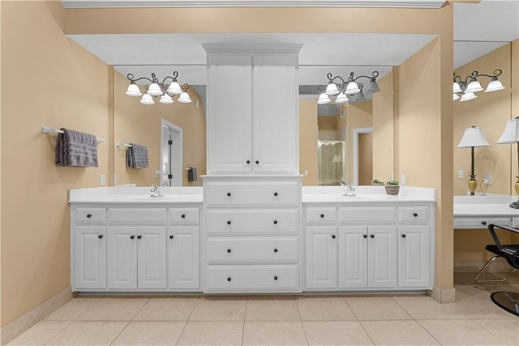 311 Nw Rockwood Court Property Photo 42
