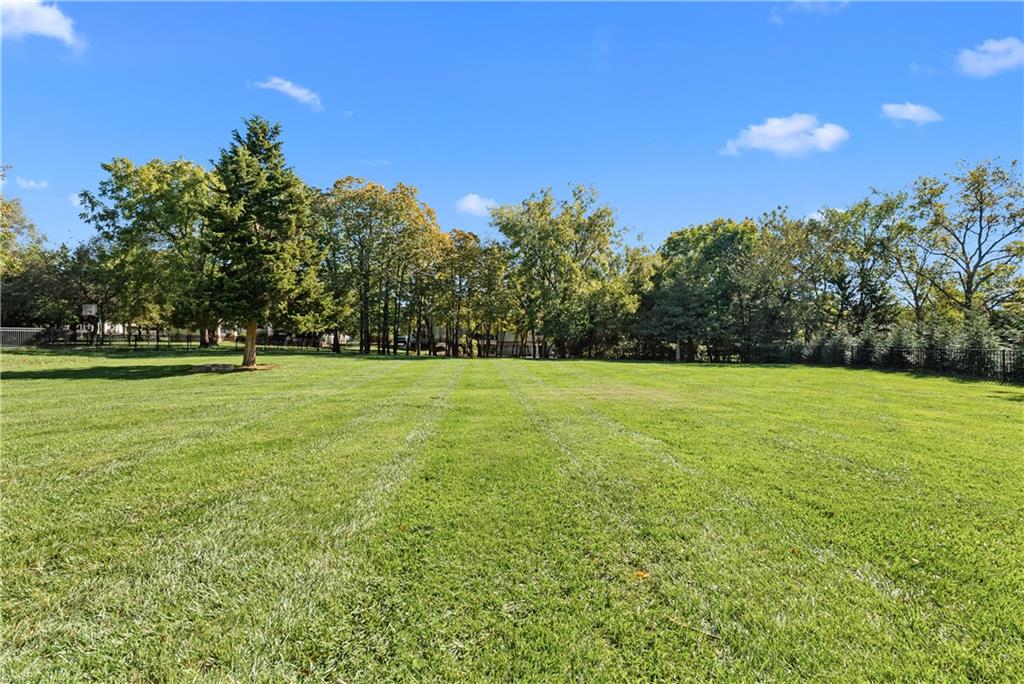 311 Nw Rockwood Court Property Photo 62