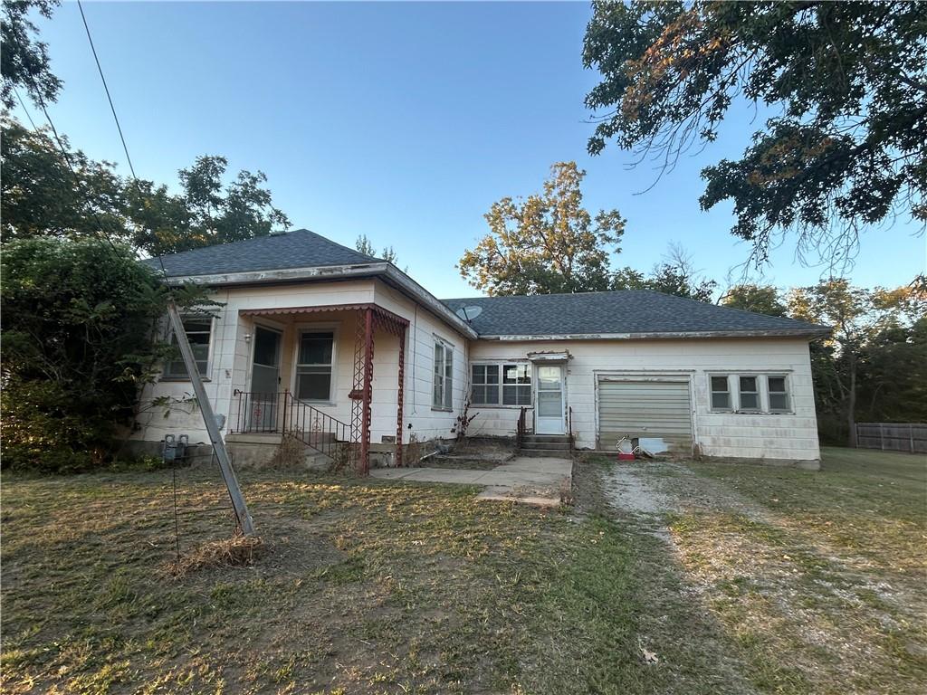 820 Tank Avenue Property Photo 1