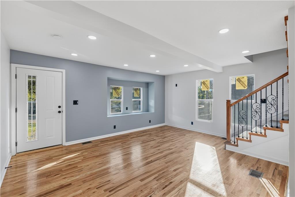 3410 Barnett Avenue Property Photo 2