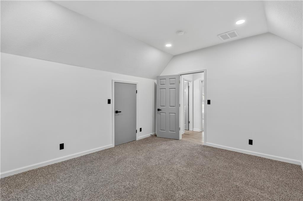3410 Barnett Avenue Property Photo 10